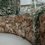Crystal Centre Hotel 3*