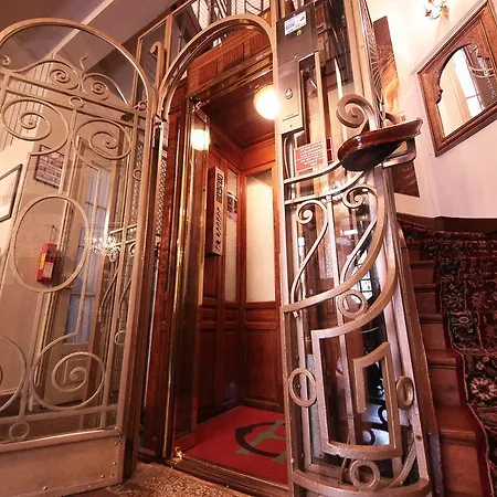 Crystal Centre Hotel