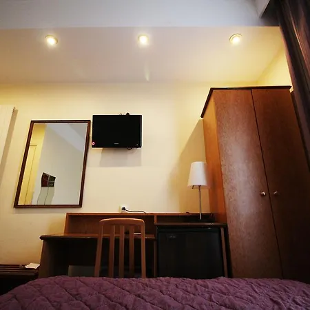 Crystal Centre 3*