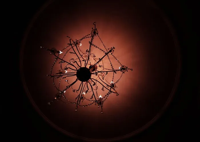 Hotel Crystal Centre 3*