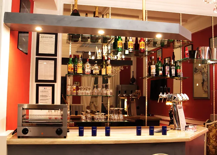 Hotel Crystal Centre 3*