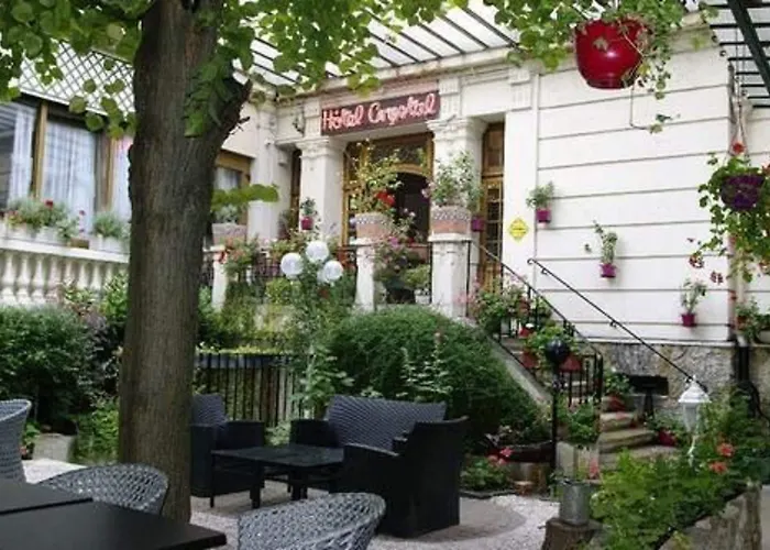 Hotel Crystal Centre