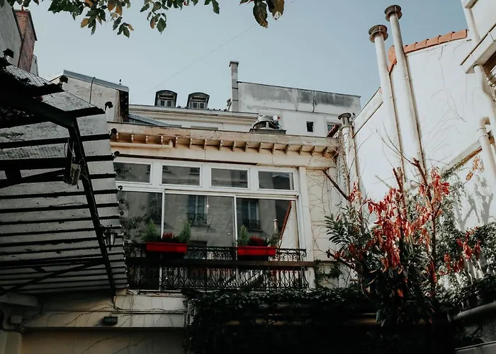 Hotel Crystal Centre